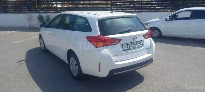 Toyota Auris 2014, 170,000 km - 1.4 l - Bakı