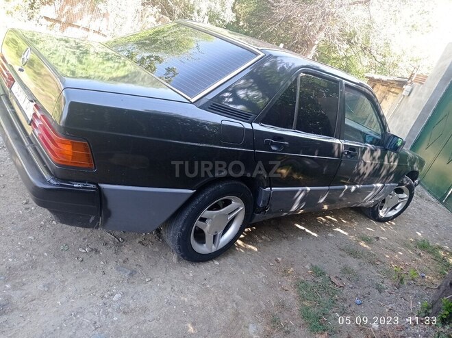 Mercedes 190 1991, 450,000 km - 2.0 л - Naftalan