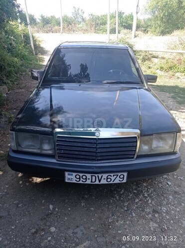 Mercedes 190 1991, 450,000 km - 2.0 л - Naftalan