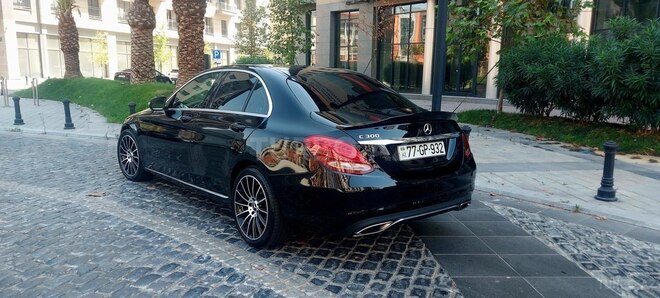 Mercedes C 300 2016, 175,625 km - 2.0 l - Bakı
