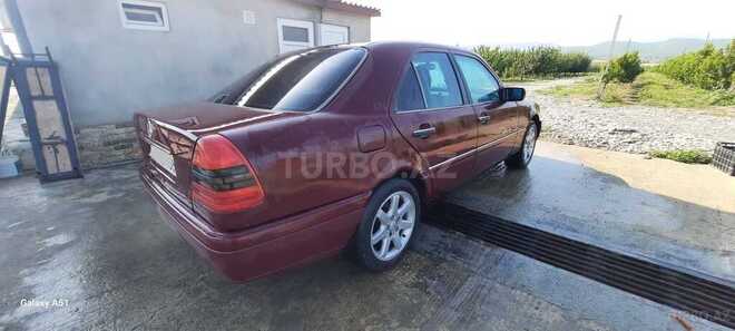 Mercedes C 220 1994, 325,321 km - 2.2 l - Quba