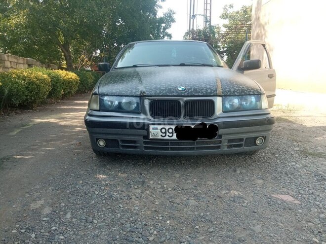 BMW 318 1991, 180,000 km - 1.8 l - Masallı