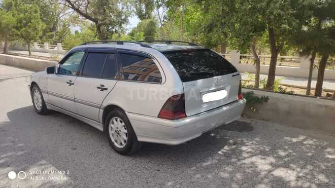 Mercedes C 220 1998, 242,158 km - 2.2 l - Bakı