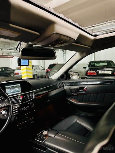Mercedes E 220 2013, 110,222 km - 2.2 l - Bakı