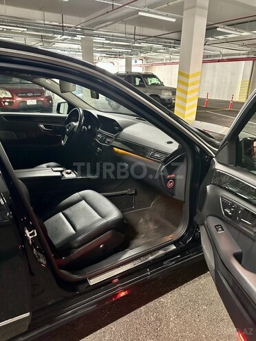 Mercedes E 220 2013, 110,222 km - 2.2 l - Bakı