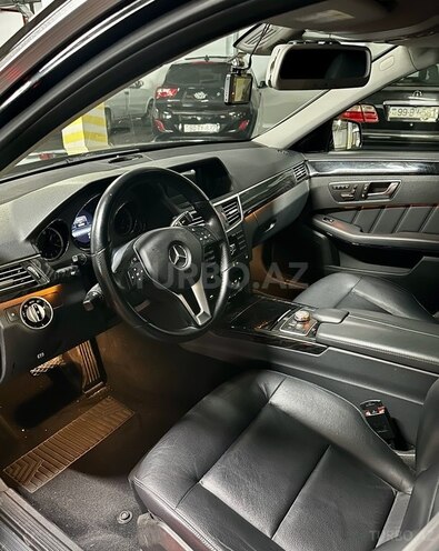 Mercedes E 220 2013, 110,222 km - 2.2 l - Bakı