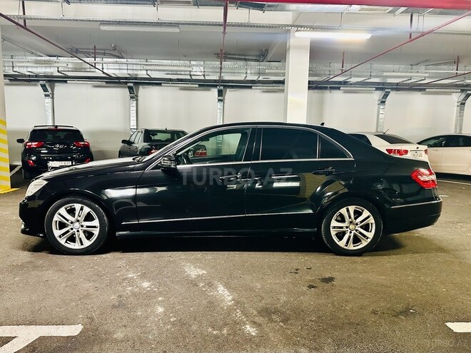 Mercedes E 220 2013, 110,222 km - 2.2 l - Bakı