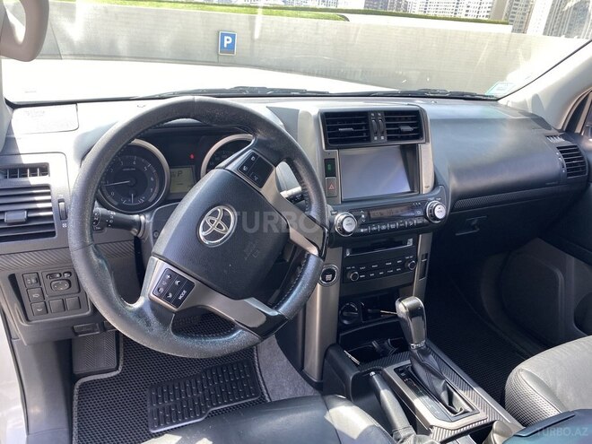 Toyota Prado 2011, 241,500 km - 2.7 l - Bakı