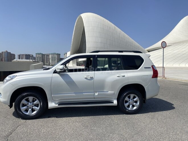 Toyota Prado 2011, 241,500 km - 2.7 l - Bakı