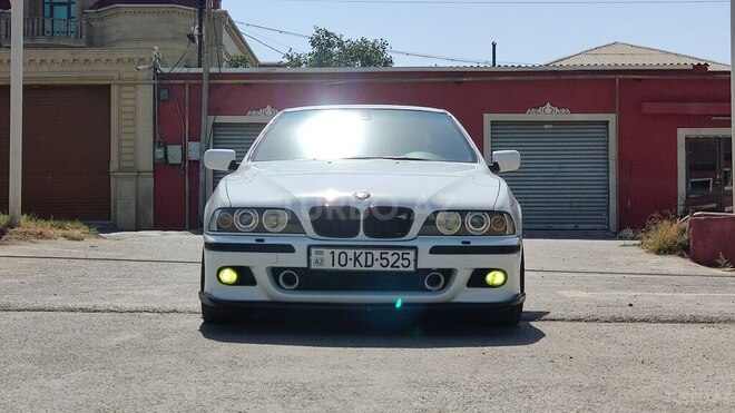 BMW 525 2001, 190,000 km - 2.5 l - Bakı