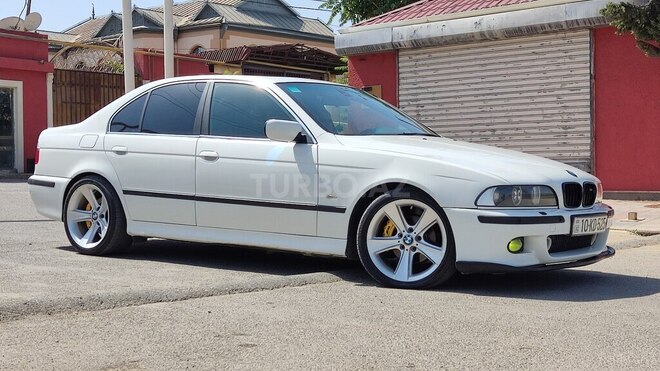 BMW 525 2001, 190,000 km - 2.5 l - Bakı