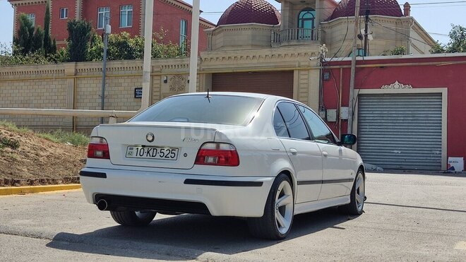 BMW 525 2001, 190,000 km - 2.5 l - Bakı