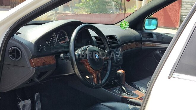 BMW 525 2001, 190,000 km - 2.5 l - Bakı