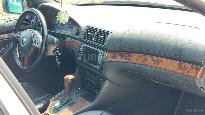 BMW 525 2001, 190,000 km - 2.5 l - Bakı