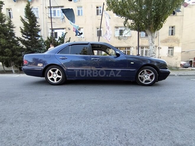 Mercedes E 240 1999, 433,222 km - 2.4 l - Sumqayıt