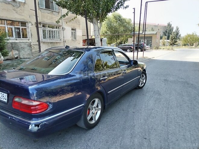 Mercedes E 240 1999, 433,222 km - 2.4 l - Sumqayıt