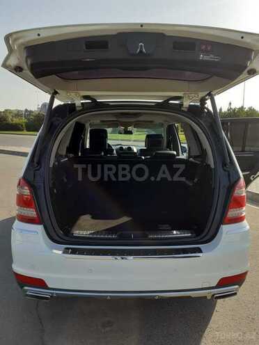 Mercedes GL 550 2009, 135,000 km - 5.5 l - Bakı