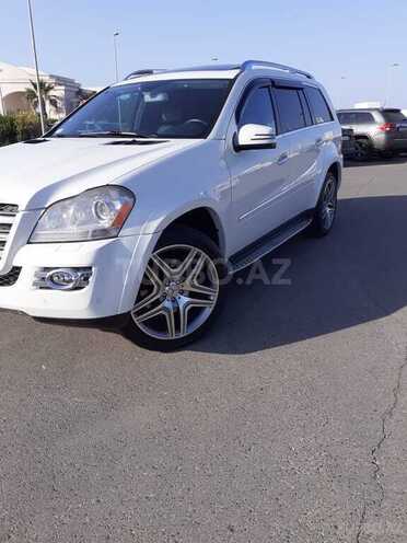 Mercedes GL 550 2009, 135,000 km - 5.5 l - Bakı
