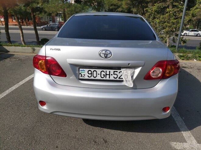 Toyota Corolla 2008, 180,000 km - 1.4 л - Bakı