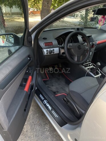 Opel Astra 2006, 186,000 km - 1.4 л - Bakı