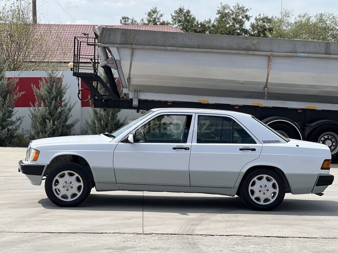 Mercedes 190 1990, 400,000 km - 1.8 l - Sabirabad
