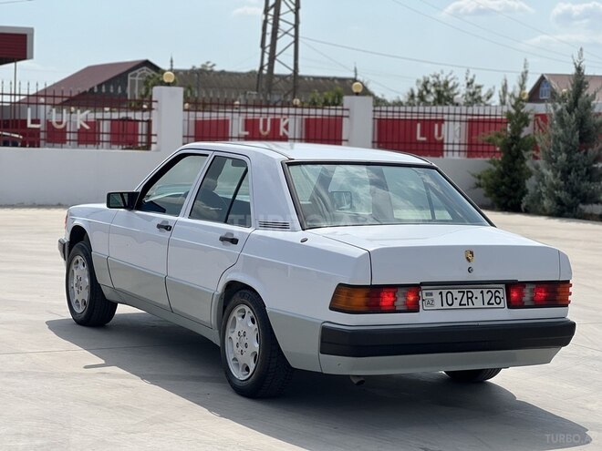 Mercedes 190 1990, 400,000 km - 1.8 l - Sabirabad