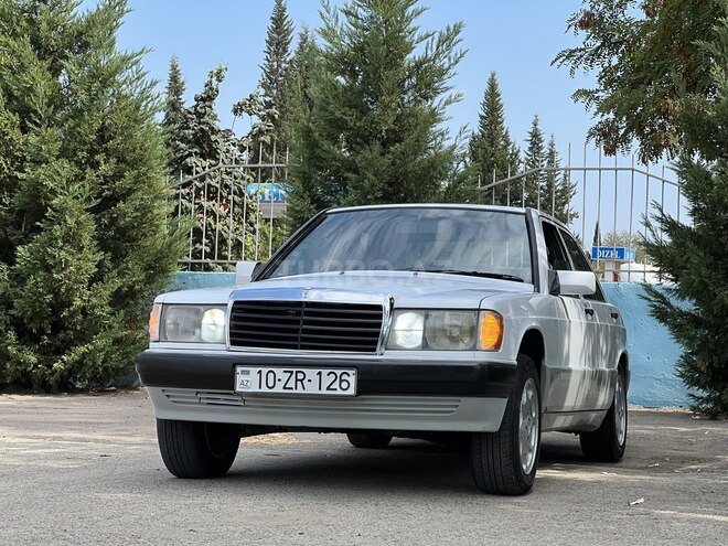 Mercedes 190 1990, 400,000 km - 1.8 l - Sabirabad