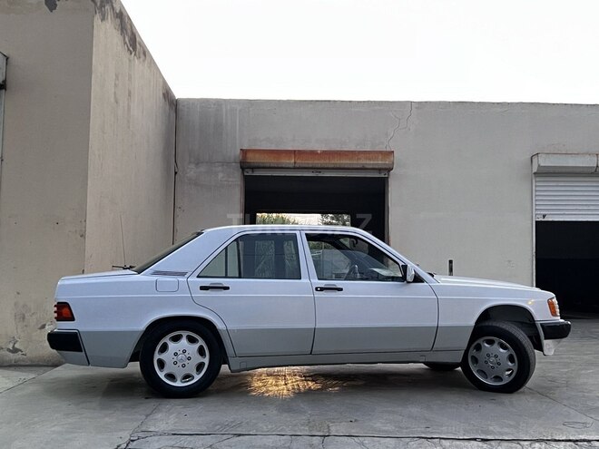 Mercedes 190 1990, 400,000 km - 1.8 l - Sabirabad