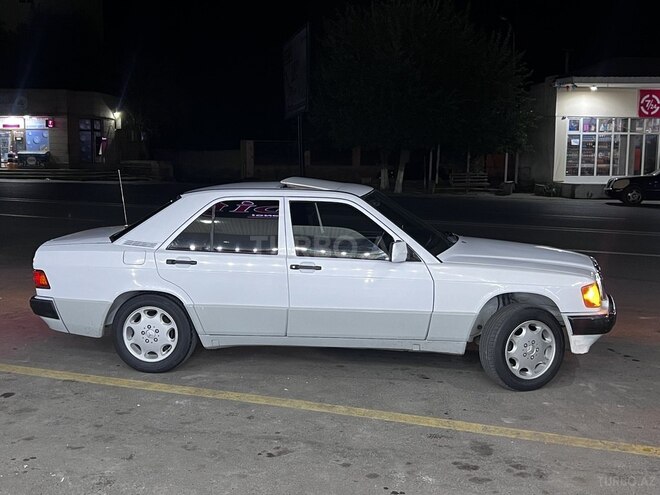 Mercedes 190 1990, 400,000 km - 1.8 l - Sabirabad