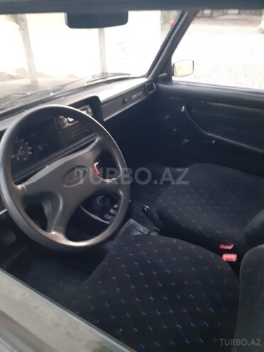 LADA (VAZ) 2107 2010, 27,500 km - 1.6 л - Şirvan