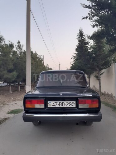 LADA (VAZ) 2107 2010, 27,500 km - 1.6 л - Şirvan
