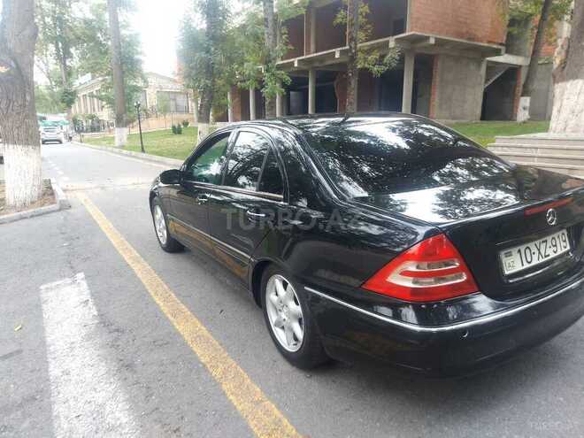 Mercedes C 240 2000, 421,500 km - 2.4 л - Quba