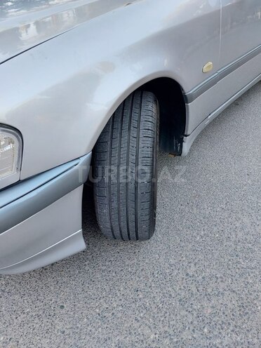 Mercedes C 180 1998, 380,000 km - 1.8 l - Bakı