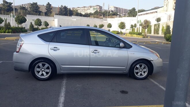 Toyota Prius 2005, 240,000 km - 1.5 л - Bakı