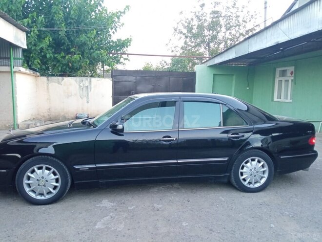 Mercedes E 280 2001, 480,000 km - 2.8 l - Tovuz