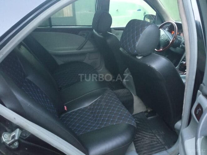 Mercedes E 280 2001, 480,000 km - 2.8 l - Tovuz