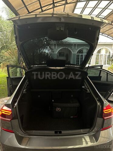 Volkswagen Polo 2021, 48,000 km - 1.6 л - Bakı