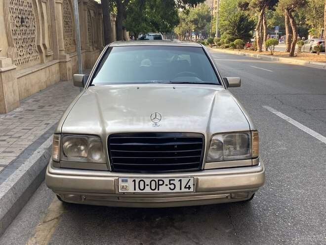 Mercedes E 280 1994, 395,000 km - 2.8 l - Bakı