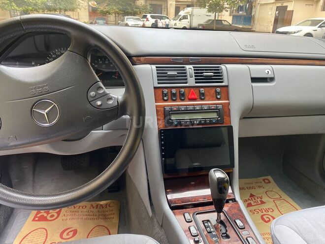 Mercedes E 280 2000, 399,000 km - 2.8 l - Bakı