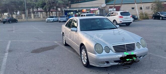 Mercedes E 240 1999, 350,000 km - 2.4 l - Bakı