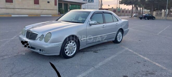 Mercedes E 240 1999, 350,000 km - 2.4 l - Bakı
