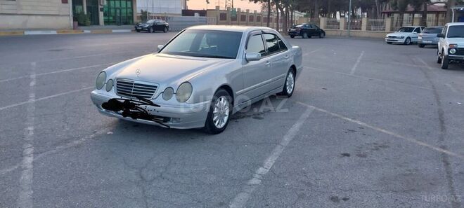 Mercedes E 240 1999, 350,000 km - 2.4 l - Bakı