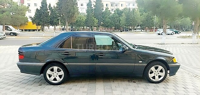 Mercedes C 240 1997, 223,000 km - 2.4 l - Bakı