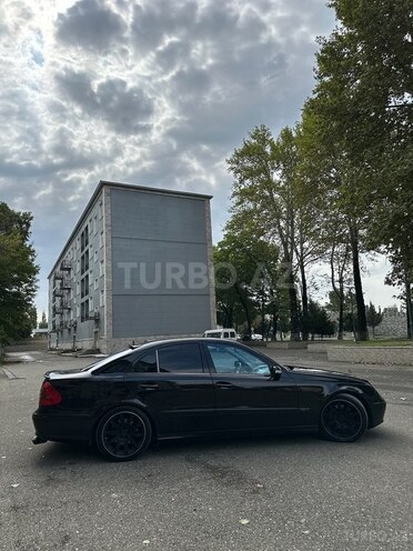 Mercedes E 320 2003, 365,000 km - 3.2 l - İsmayıllı