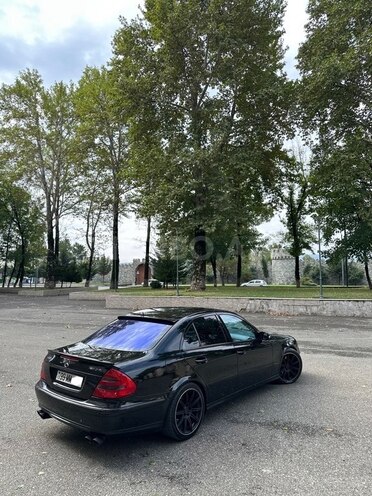 Mercedes E 320 2003, 365,000 km - 3.2 l - İsmayıllı