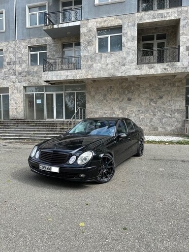 Mercedes E 320 2003, 365,000 km - 3.2 l - İsmayıllı