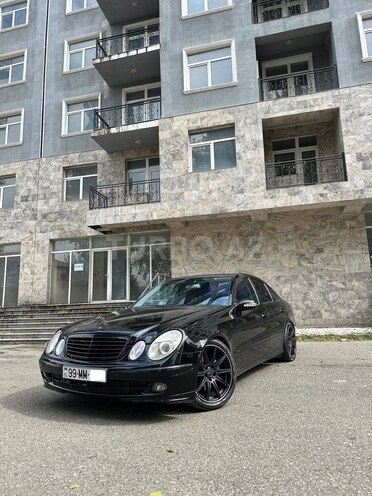 Mercedes E 320 2003, 365,000 km - 3.2 l - İsmayıllı