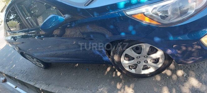 Hyundai Accent 2015, 82,000 km - 1.6 l - Bakı