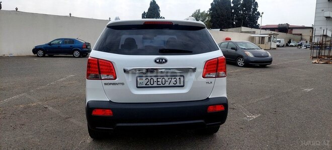 Kia Sorento 2011, 172,300 km - 2.0 l - Gəncə