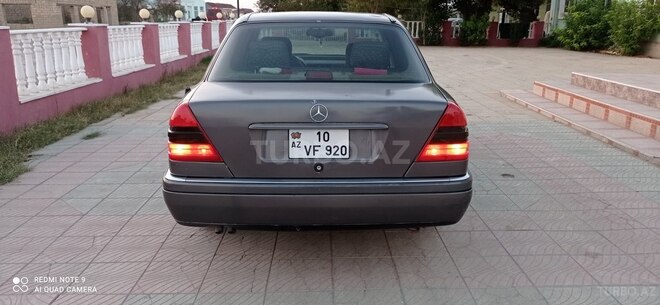 Mercedes C 220 1996, 290,000 km - 2.2 л - Salyan